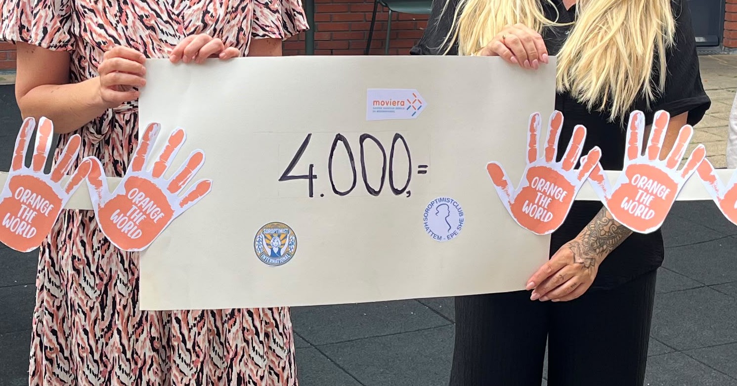 cheque van € 4000.-